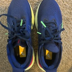 Nimbus25 good used condition Size 7